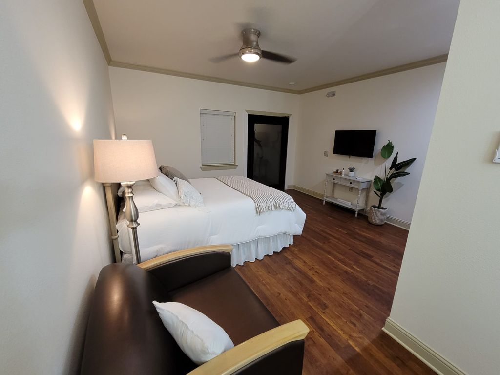 74235feb-b4b2-419c-adcb-7f5c7d6eb7fd